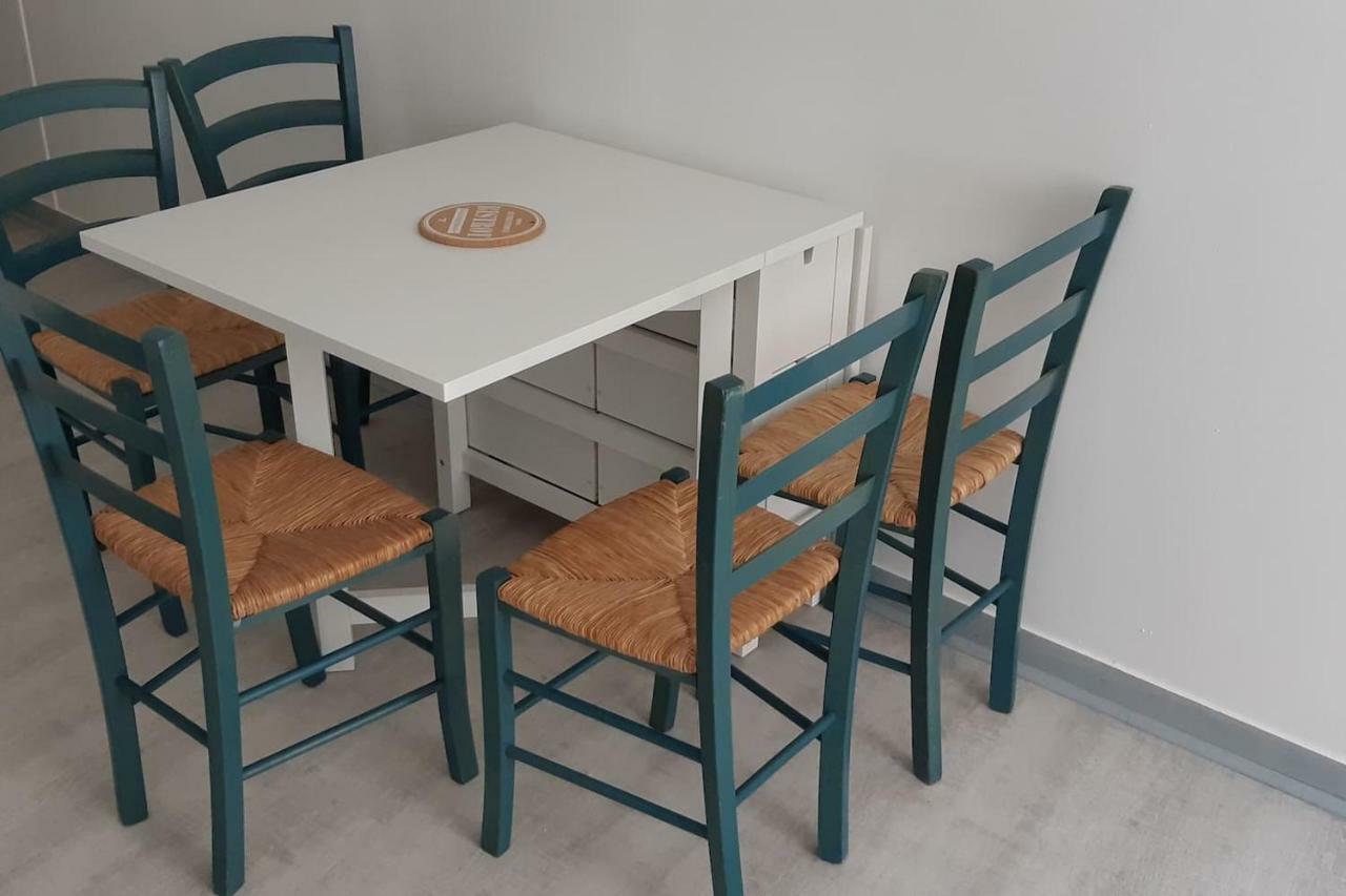 Che Grand F2 Droit Plein Centre Sweet Home 셰르부르 앙 코탱탕 외부 사진